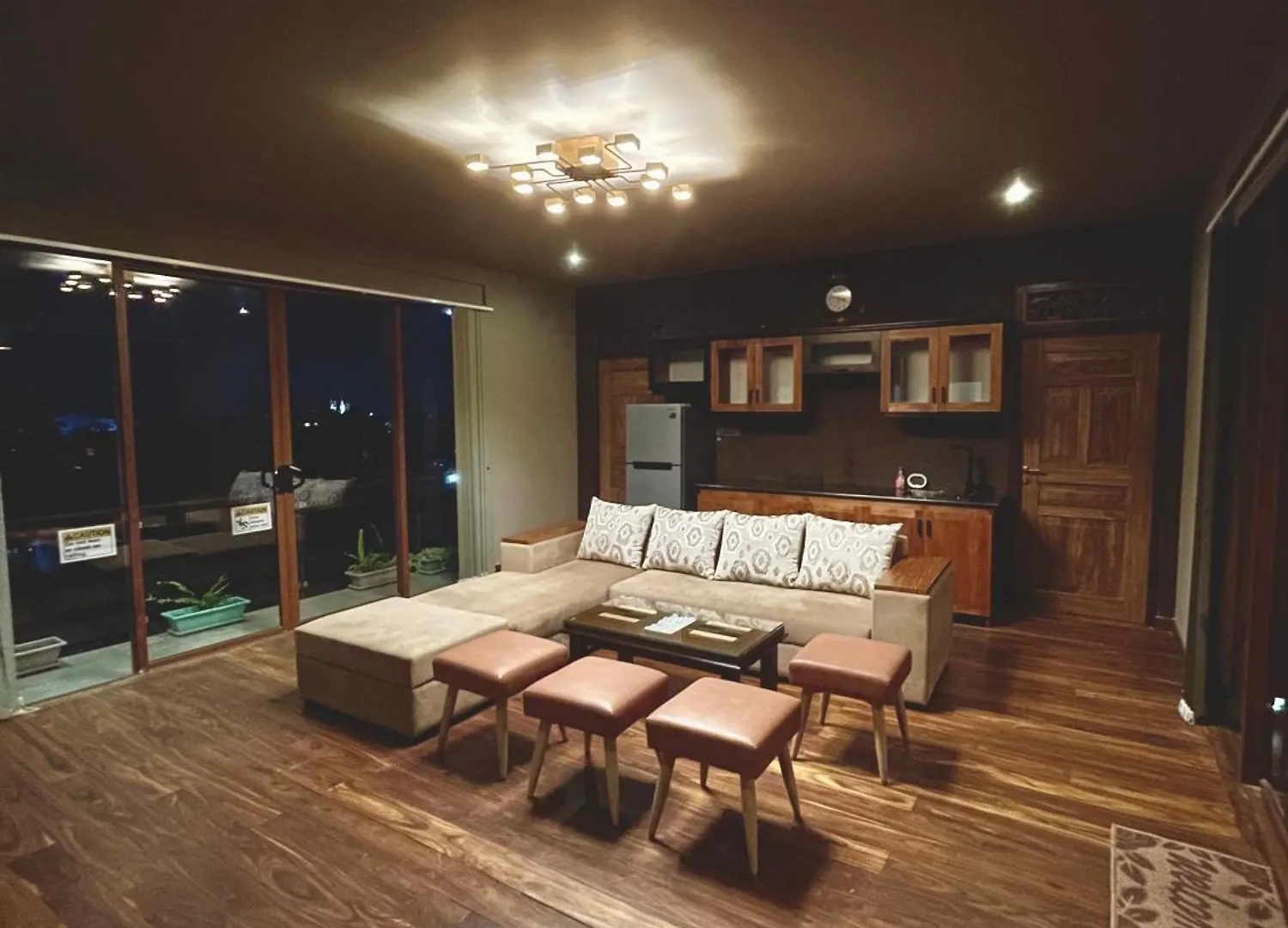 Luxury Transit Villa Negombo